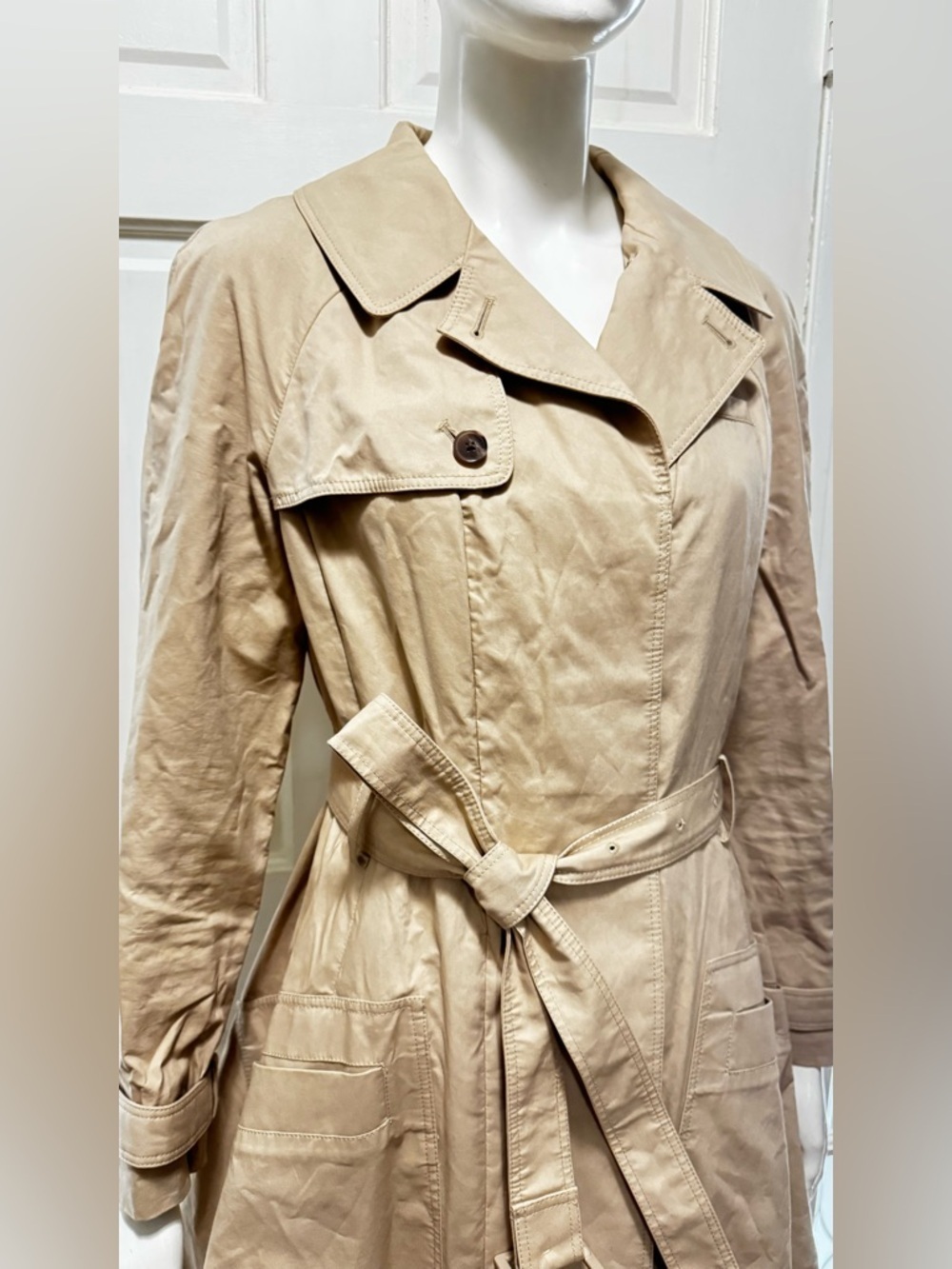 Tory Burch Womens Trench Coat Beige Collared Long Sleeve Buckle Size 6 - Picture 5 of 14